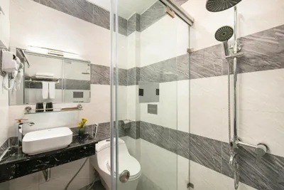 Tunger Premium Hotel & Travel – Foto’s 3